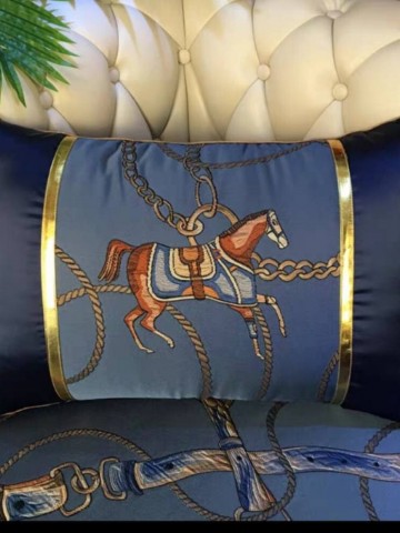 Подушка Hermes