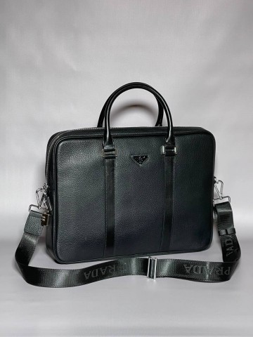 Деловая сумка Prada