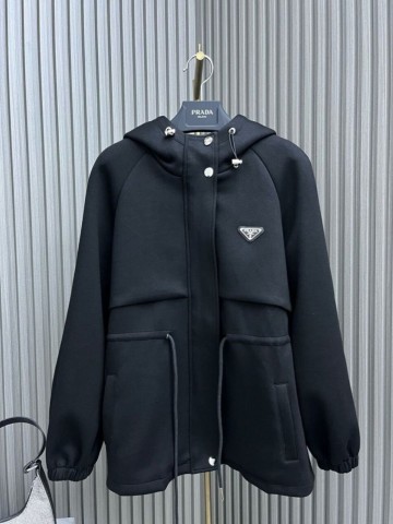 Ветровка Prada