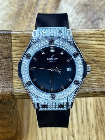 Часы Hublot