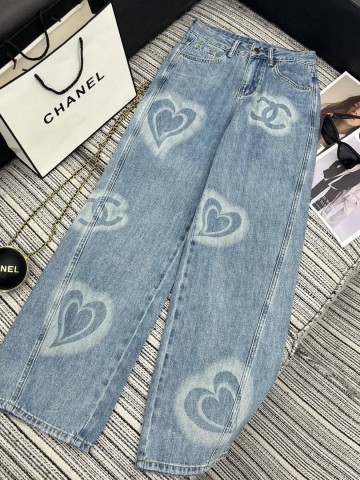 Джинсы CHANEL
