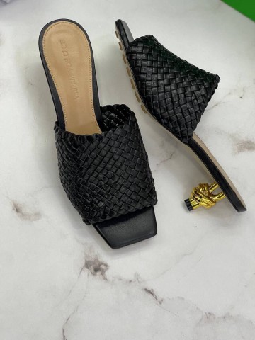 Босоножки Bottega Veneta