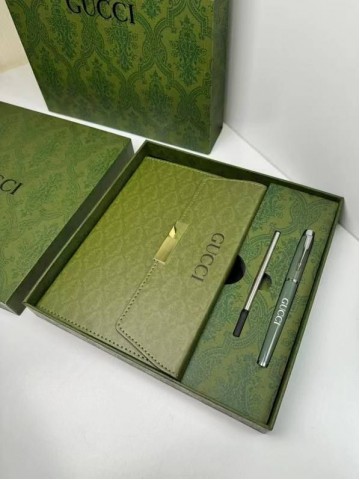 Блокнот Gucci