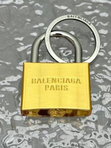 Ключница Balenciaga