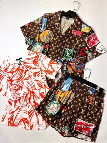 Костюм Louis Vuitton