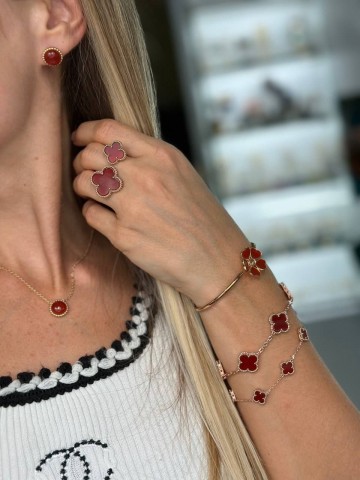 Кулон Van Cleef & Arpels