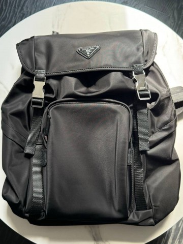 Рюкзак Prada