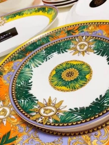 Столовый сервиз Versace 57 предметов