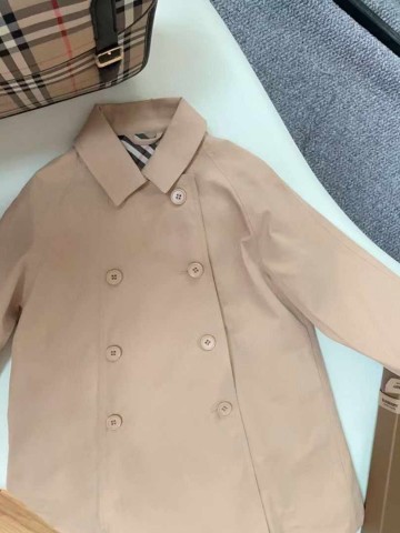 Плащ Burberry