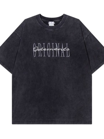 Футболка Vetements