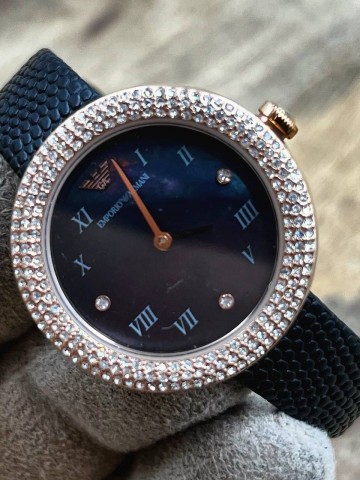 Часы Armani