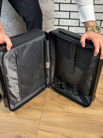 Чемодан Rimowa