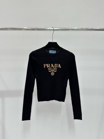 Кофта Prada