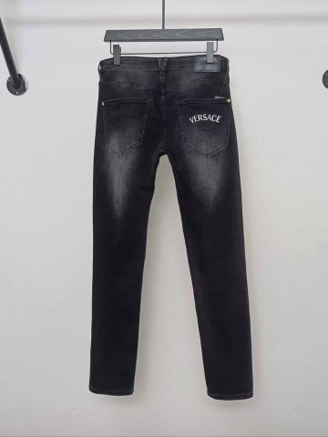 Джинсы Versace