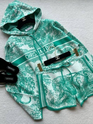 Костюм Dior