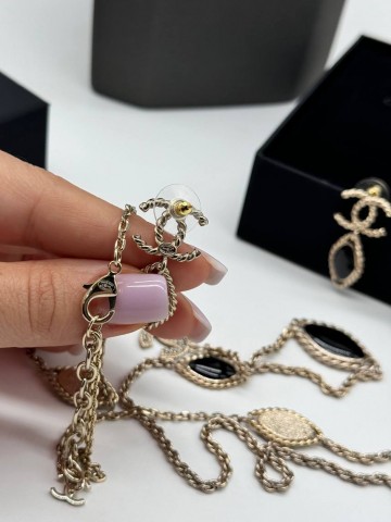 Серьги CHANEL