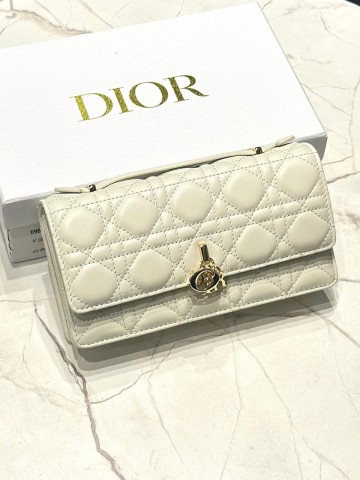Сумка Dior
