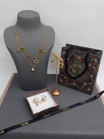 Колье Dior