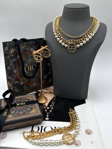 Серьги Dior