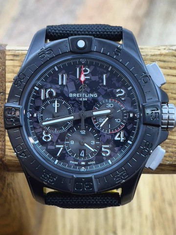 Часы Breitling