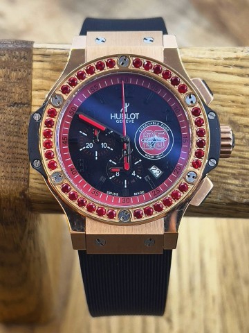 Часы Hublot