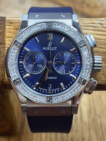 Часы Hublot