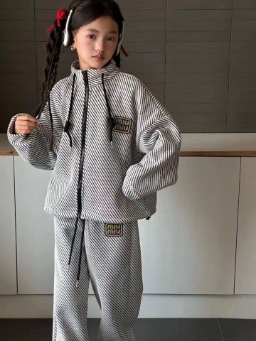 Костюм MIU MIU
