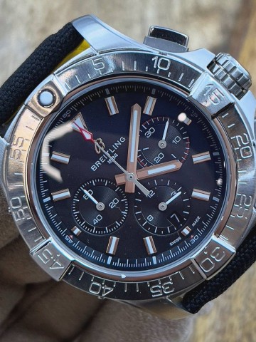 Часы Breitling