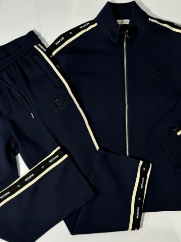 Спортивный костюм Moncler