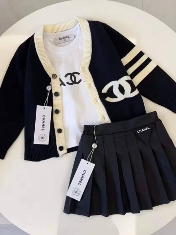 Костюм CHANEL