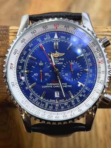 Часы Breitling