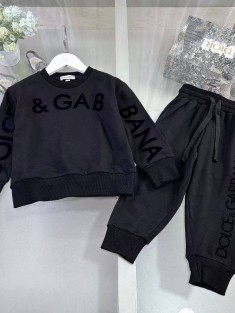 Костюм Dolce&Gabbana