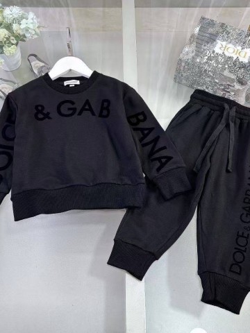 Костюм Dolce&Gabbana