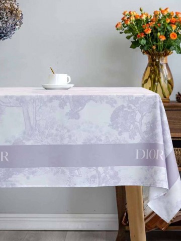 Скатерть Dior 180х260 см