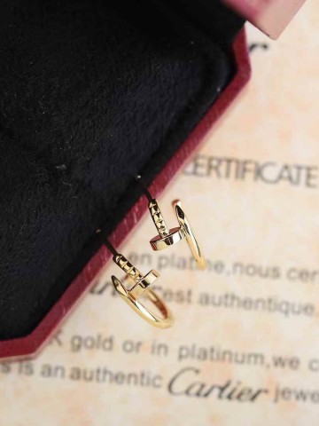 Серьги Cartier