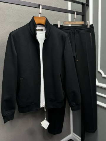 Прогулочный костюм Brunello Cucinelli