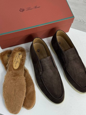 Лоферы Loro Piana с меховой стелькой