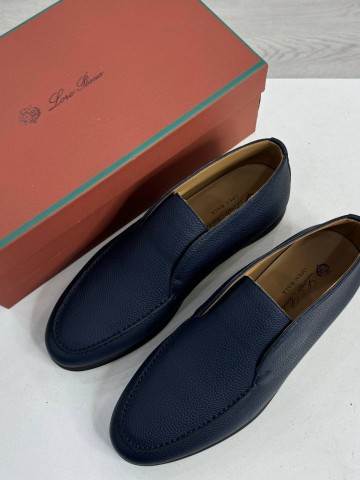 Лоферы Loro Piana с меховой стелькой