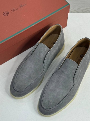 Лоферы Loro Piana с меховой стелькой