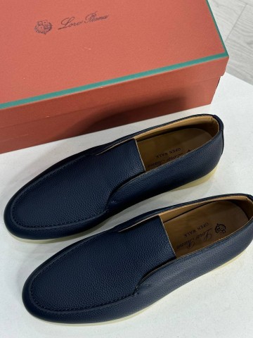 Лоферы Loro Piana с меховой стелькой