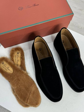 Лоферы Loro Piana с меховой стелькой