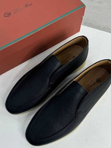 Лоферы Loro Piana с меховой стелькой