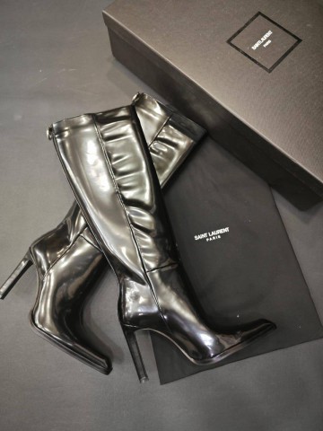 Сапоги Yves Saint Laurent