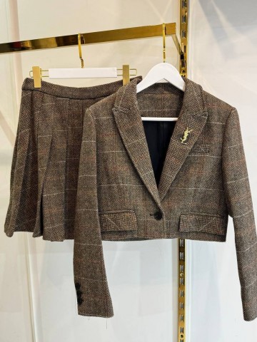 Костюм Yves Saint Laurent