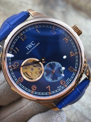 Часы IWC