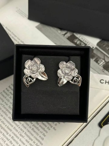 Серьги CHANEL
