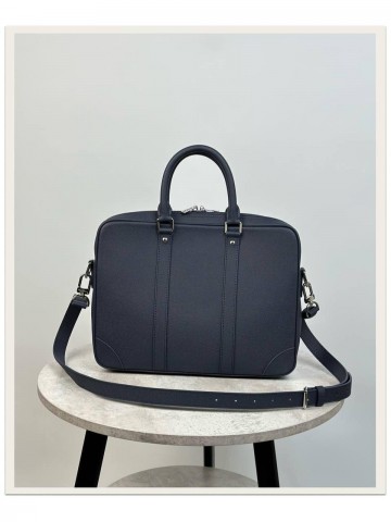 Портфель Louis Vuitton
