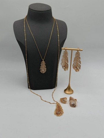 Кольцо Boucheron крупное