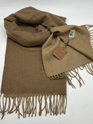 Палантин Burberry