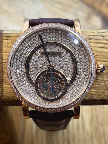 Часы Cartier